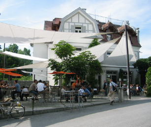 Sonnensegel dreieckig Restaurant Habsburg